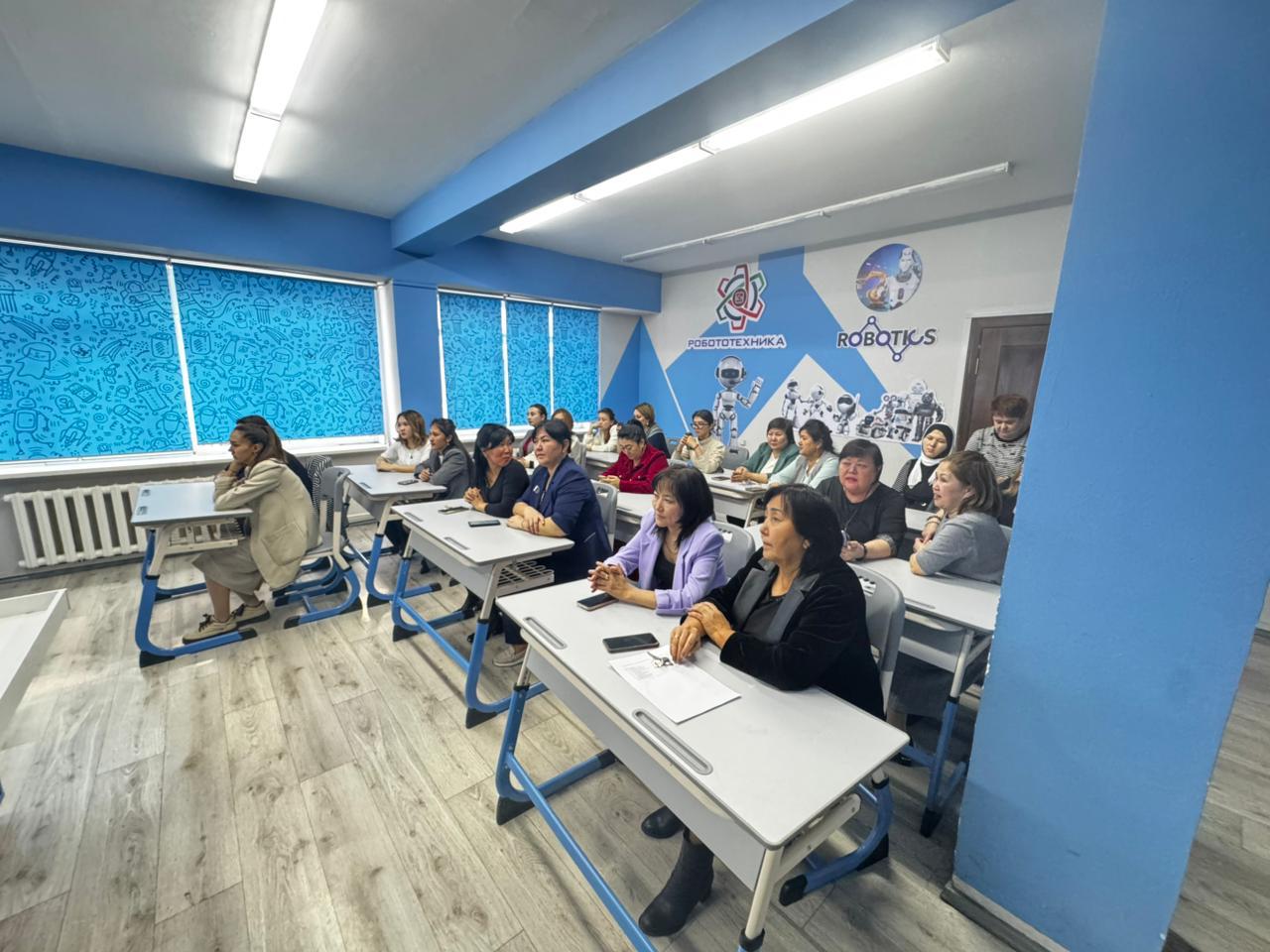 112 жалпы білім беретін мектеп ұжымы Қысқы демалыс кезіндегі бала қауіпсіздігін қамтамасыз ету бойынша инструктаж жүргізілді